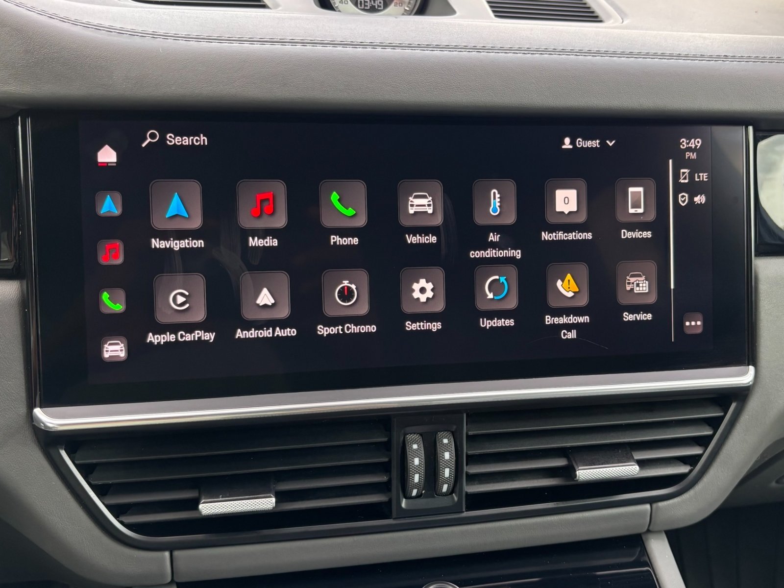
								2023 Porsche Cayenne Turbo PREMIUM full									