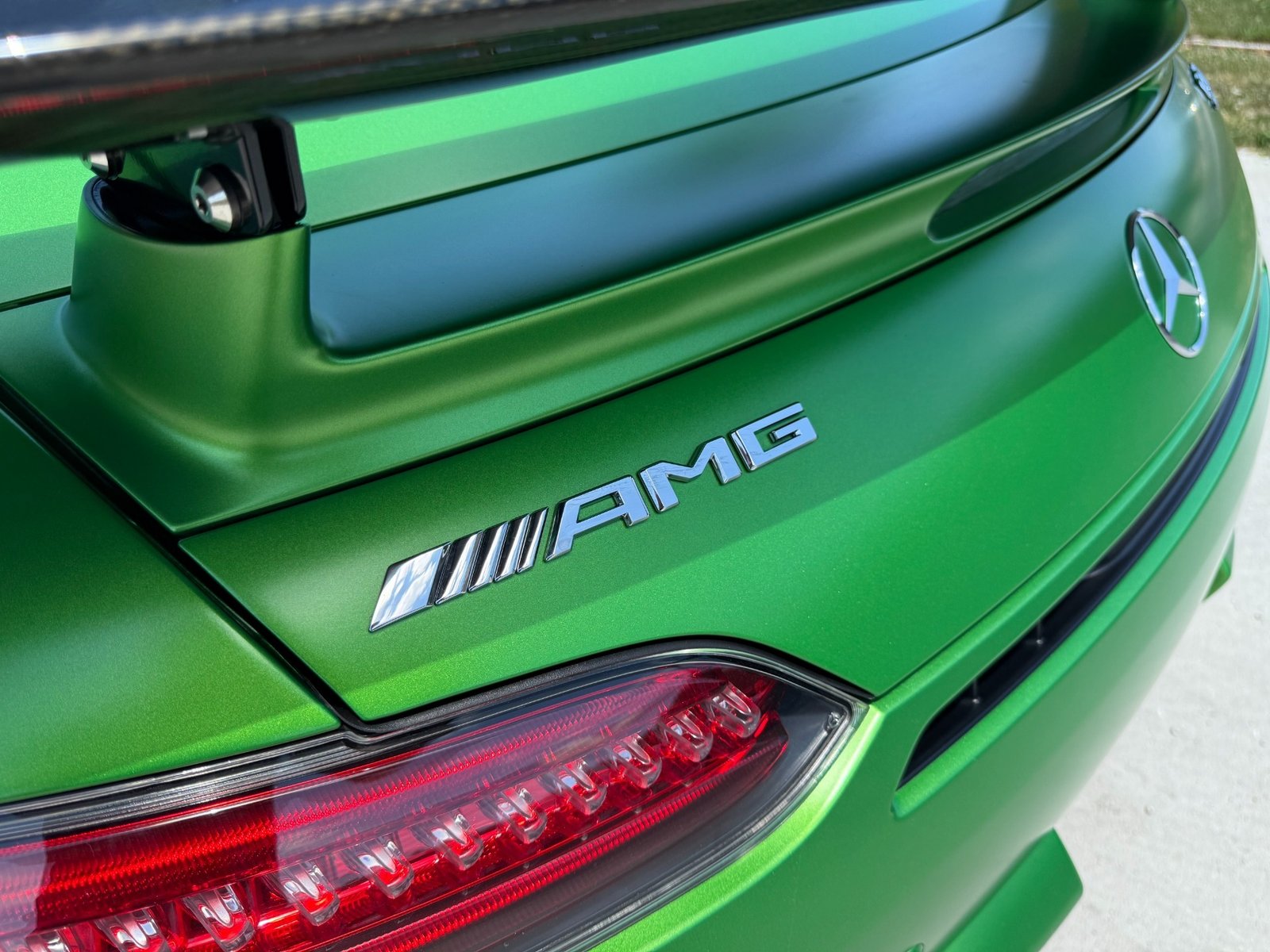 
								2018 Mercedes-Benz AMG GT R full									